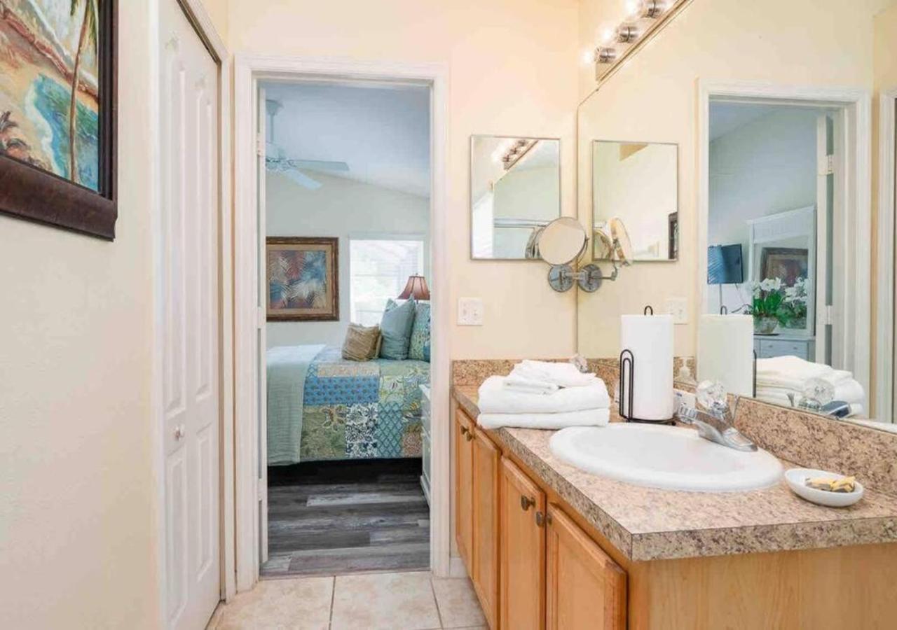 5 Bedroom, 7 Bed , 3 Bathroom Midterm With Pool And Game Room, Near * Davenport