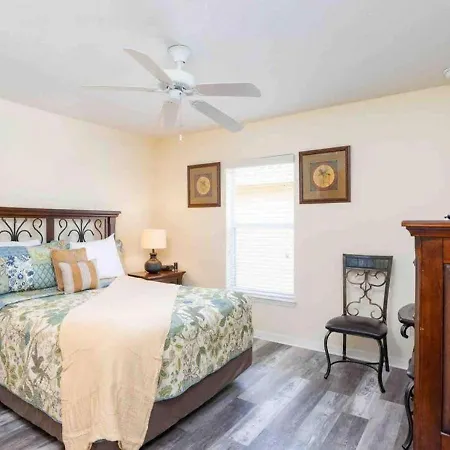5 Bedroom, 7 Bed , 3 Bathroom Midterm Rental Home With Pool And Game Room, Near Disney Davenport Exterior photo
